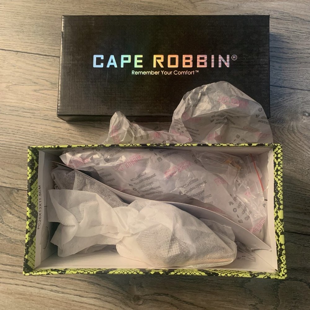 NWT CAPE ROBBIN REWIND SATIN NUDE RHINESTONE HEELS 5.5 - Picture 7 of 16